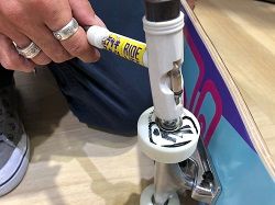 スケボー ベアリング オイル