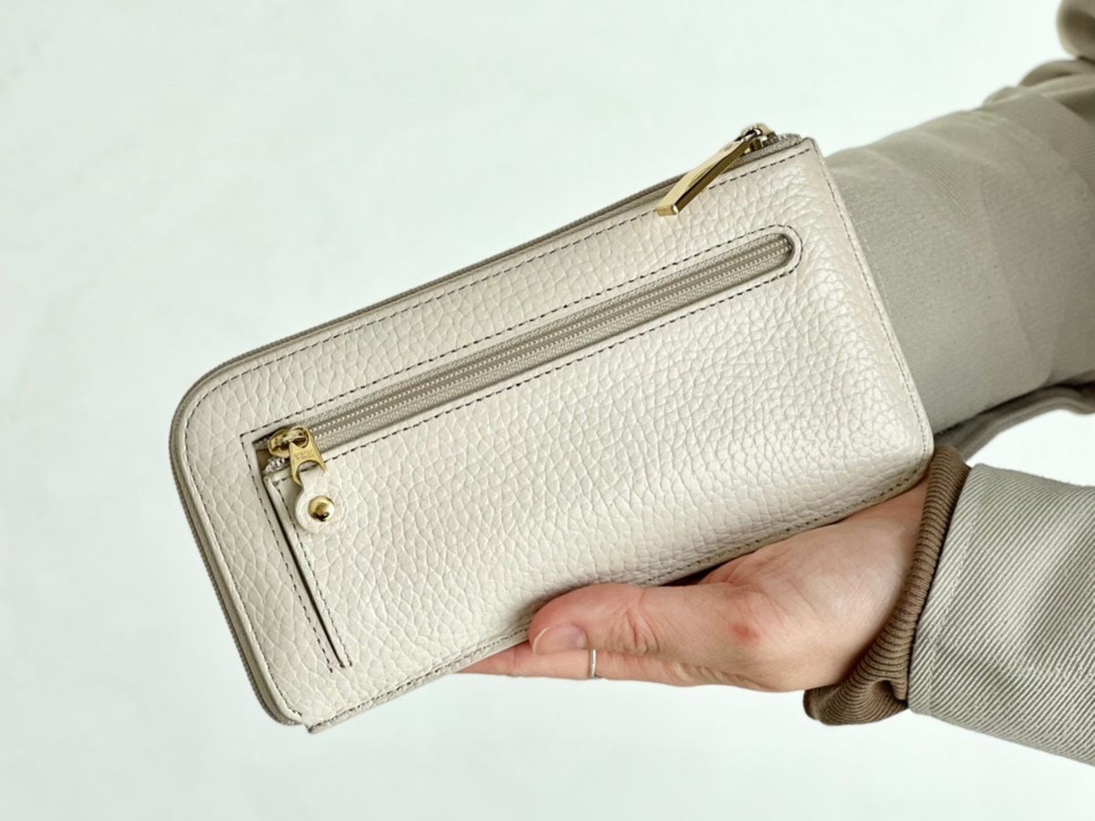 私物公開】アタオスタッフお財布選びの決め手☆ | ATAO(アタオ) | ATAO