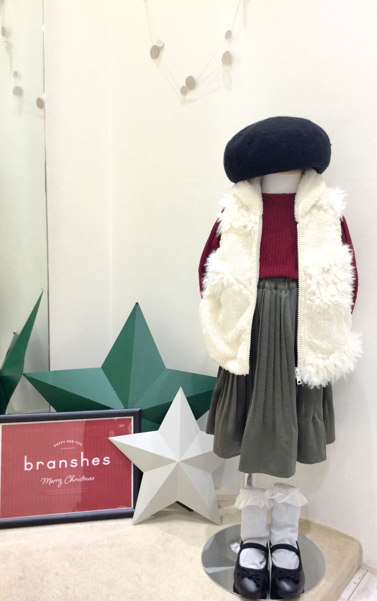 クリスマスカラーコーデにも トレンドのプリーツスカート Branshesアピタ新潟亀田店 子供服のブランシェス Branshes 公式ショップブログ